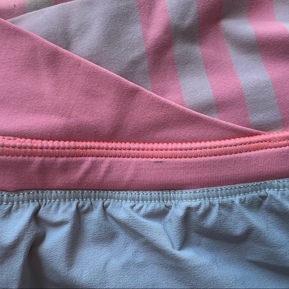 Lululemon Crossover Waistband Shorts - Picture 8 of 8